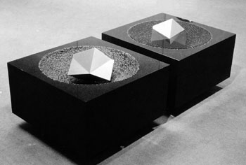 Waterand Cube